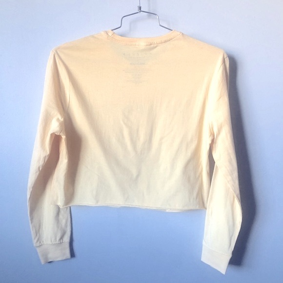 Friends Yellow Oversized Long Sleeve Boyfriend Tee Size Medium - Picture 2 of 9